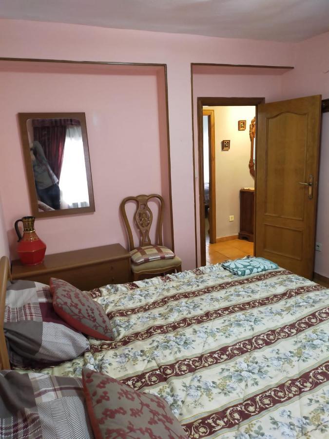 Apartamento Con 3 Dormitorios En El Centro De Dénia Eksteriør billede