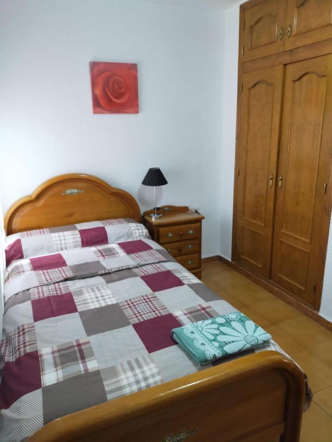 Apartamento Con 3 Dormitorios En El Centro De Dénia Eksteriør billede